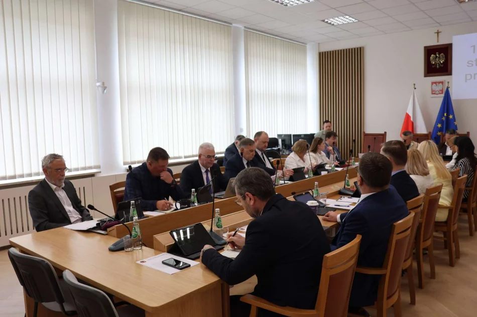 XXXII Sesja Rady Miasta Limanowa – Burmistrz Jolanta Juszkiewicz z wotum zaufania i absolutorium za wykonanie budżetu za 2025 rok - zdjęcie 7