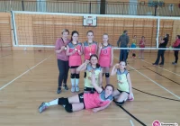 Zwycięstwo limanowskich siatkarek w Krynicy - zdjęcie główne