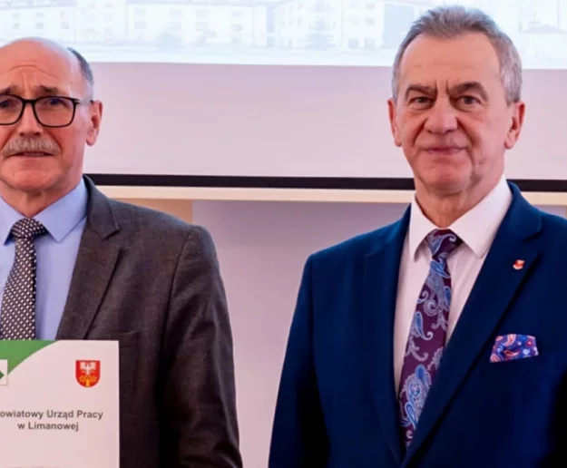 Jutro sesja absolutoryjna. Co z odwołaniem członka zarządu? - zdjęcie główne
