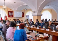 Absolutoryjna sesja Rady Powiatu - oglądaj na żywo - zdjęcie główne