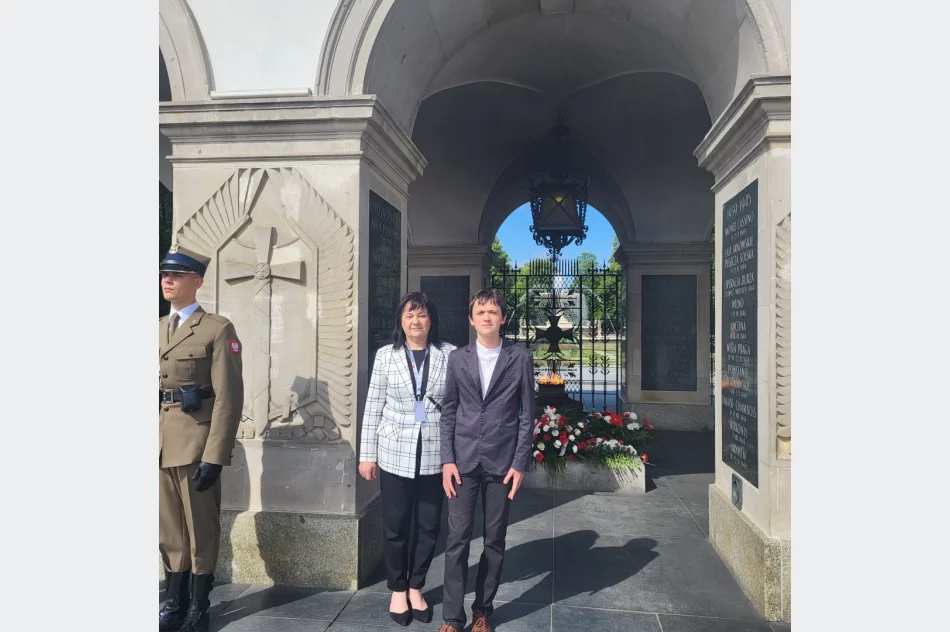Został wicemistrzem w konkursie historycznym - zdjęcie 14