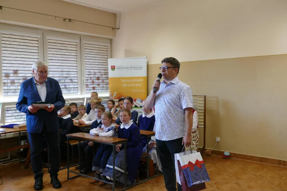 Gwara, tradycja i młode pokolenie – niezwykły spektakl „Czerwone Korale" - zdjęcie 13