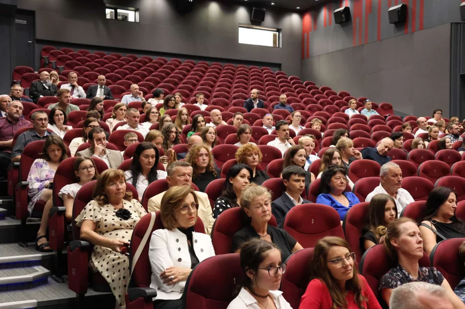 W LDK odbyła się Gala Osiągnięć Uczniów w Roku Szkolnym 2025/2026 – „Per aspera ad astra” - zdjęcie 3