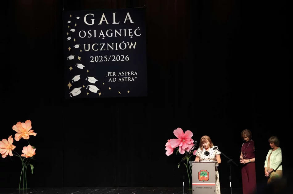 W LDK odbyła się Gala Osiągnięć Uczniów w Roku Szkolnym 2025/2026 – „Per aspera ad astra” - zdjęcie 5