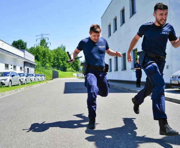 Limanowscy policjanci wygrali turniej „Patrol Roku” - zdjęcie główne