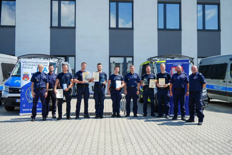 Limanowscy policjanci wygrali turniej „Patrol Roku” - zdjęcie 3