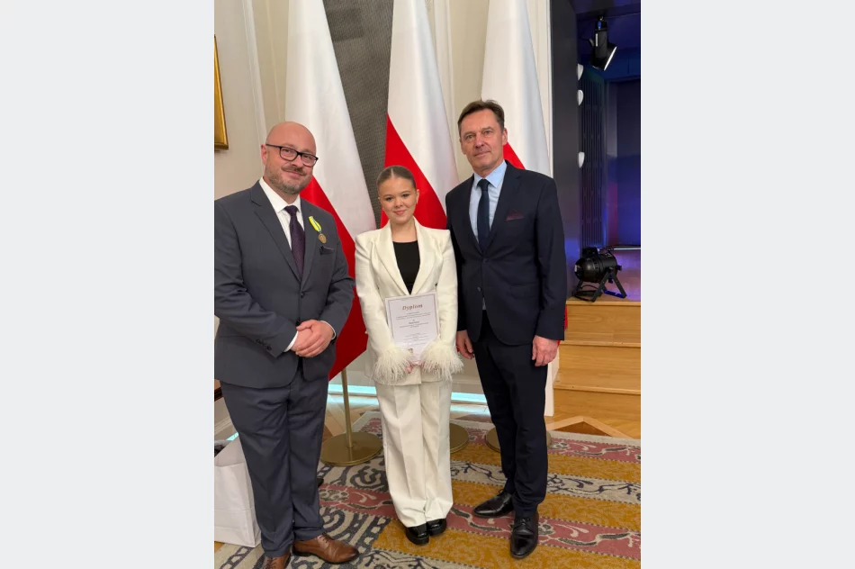 Nikola laureatką ogólnopolskiego konkursu - wystąpiła w Belwederze - zdjęcie 8