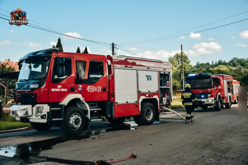 Ewakuacja, ranny mężczyzna i 140 strażaków w akcji (ZDJĘCIA)  - zdjęcie 3
