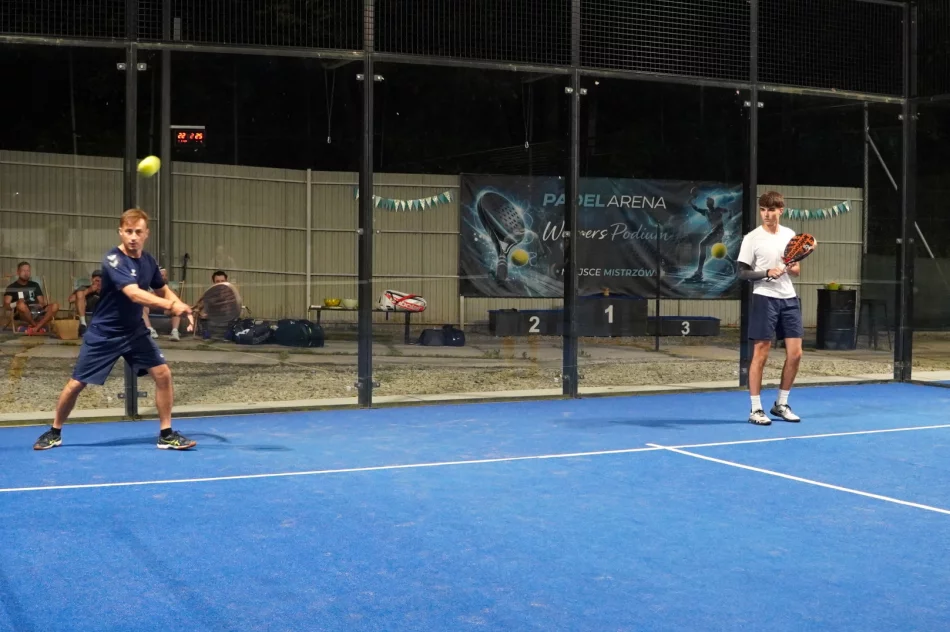 Padel Arena znów nie spała! Nocne Mexicano przyciągnęło 19 zawodników. - zdjęcie 4