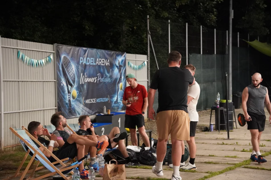 Padel Arena znów nie spała! Nocne Mexicano przyciągnęło 19 zawodników. - zdjęcie 13