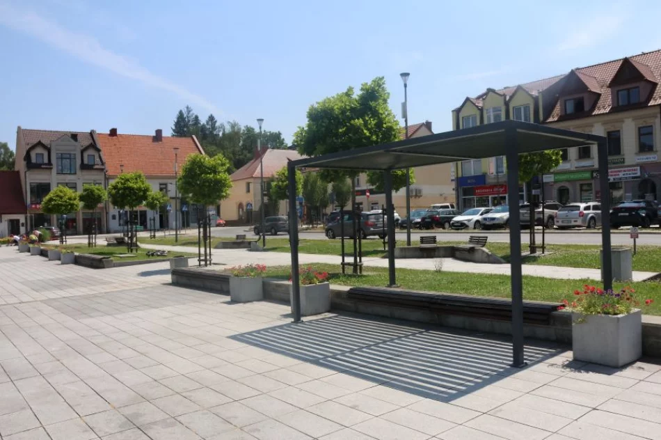 Letnie zmiany na limanowskim Rynku - zdjęcie 2