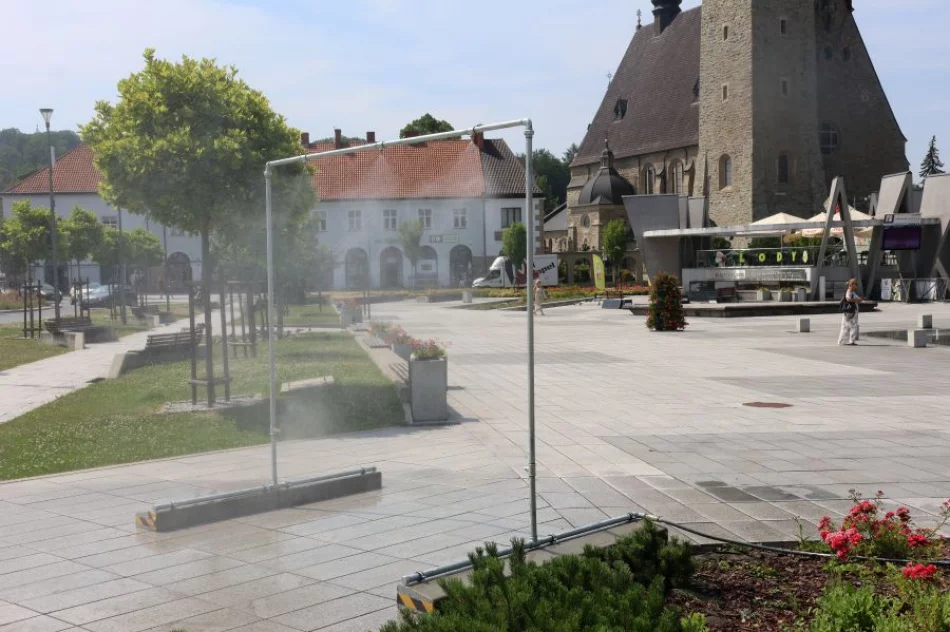 Letnie zmiany na limanowskim Rynku - zdjęcie 6