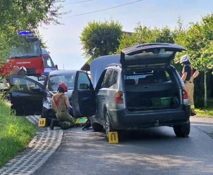 Słońce oślepiło kierującą. Kobieta z 4-latkiem trafiła do szpitala - zdjęcie główne