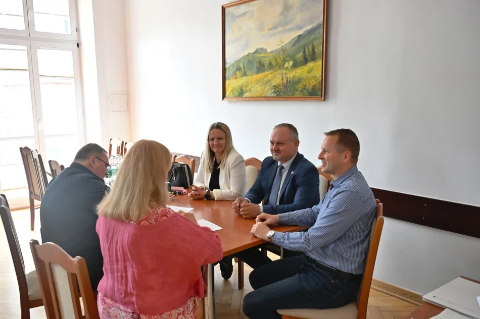 Ruszyły remonty dróg wewnętrznych w Gminie Limanowa - zdjęcie 6