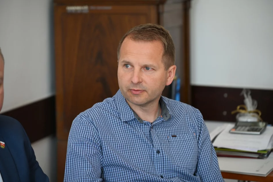 Ruszyły remonty dróg wewnętrznych w Gminie Limanowa - zdjęcie 19