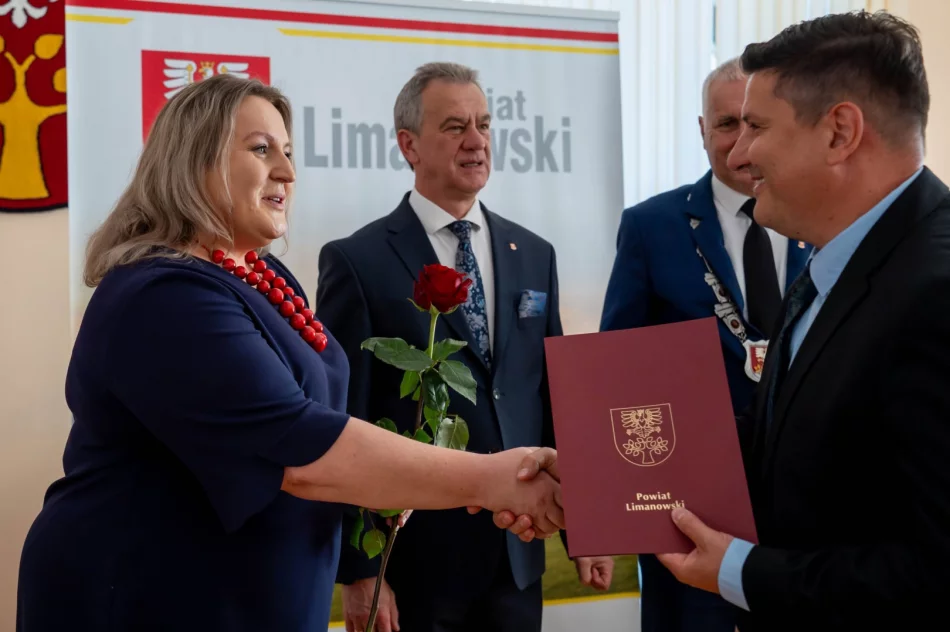 Docenieni za pasję. Samorząd nagrodził twórców i sportowców - zdjęcie 17
