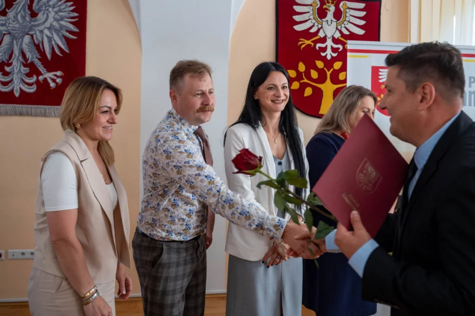 Docenieni za pasję. Samorząd nagrodził twórców i sportowców - zdjęcie 18