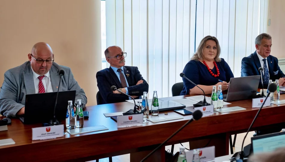 Brak wotum obnażył podziały w radzie - zdjęcie 1