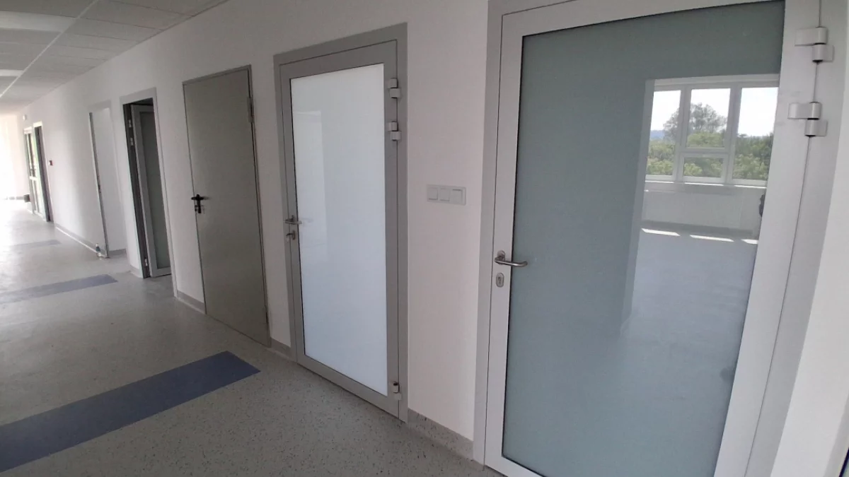 Remontowane pomieszczenia na piątym piętrze Szpitala Powiatowego w Limanowej przeznaczone na nowy Oddział Urologiczny