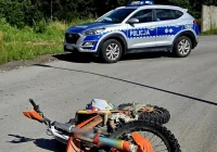 Uciekał przed policją, podczas pościgu wywrócił motocykl - zdjęcie główne