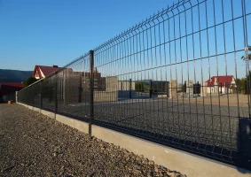 MONTAŻ OGRODZEŃ PANELOWYCH SZYBKO • SOLIDNIE • W DOBREJ CENIE - Zdjęcie główne