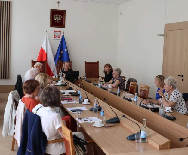 Obradowała Miejska Rada Seniorów - Zdjęcie główne