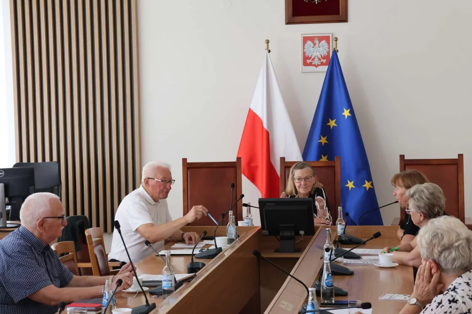 Obradowała Miejska Rada Seniorów - zdjęcie 6