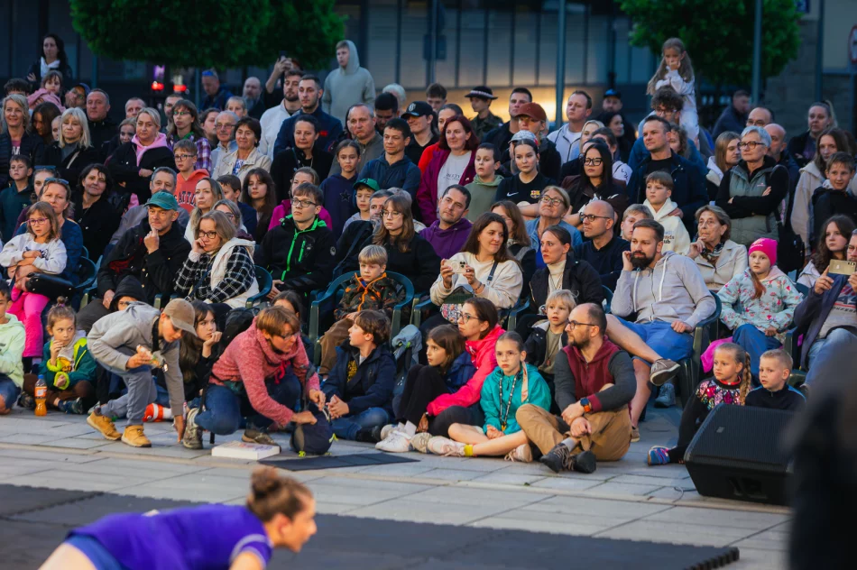 Motionhouse “Block” - zdjęcie 14
