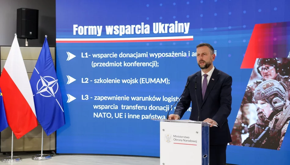 Wśród sprzętu przekazanego Ukrainie od 2022 r. m.in. czołgi T-72, Rosomaki i pociski PAC-3 - zdjęcie 1