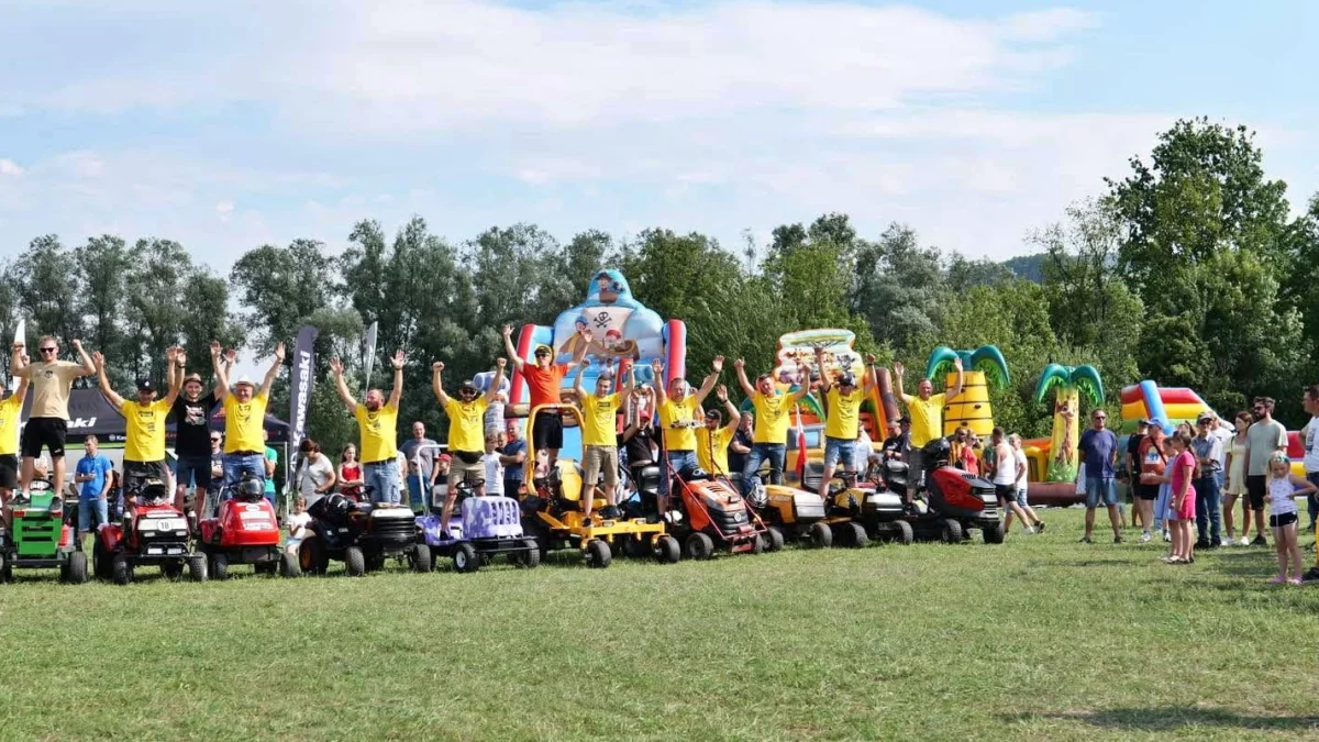 Będą się ścigać na kosiarkach, by pomóc Iwonie i Piotrowi