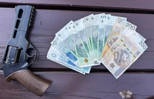 Rozbity gang narkotykowy, osiem osób w areszcie - zdjęcie główne