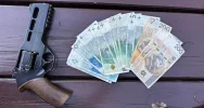 Rozbity gang narkotykowy, osiem osób w areszcie - zdjęcie 5