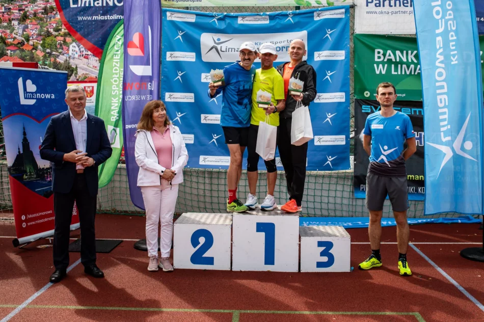 Limanowa ponownie stolicą górskiego biegania! Za nami XV Międzynarodowy Bieg Górski Limanowa Forrest - zdjęcie 9