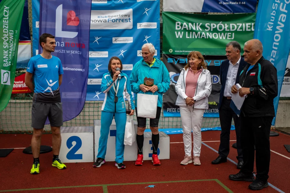 Limanowa ponownie stolicą górskiego biegania! Za nami XV Międzynarodowy Bieg Górski Limanowa Forrest - zdjęcie 14