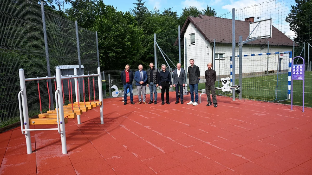 Nowy plac zabaw w Sowlinach
