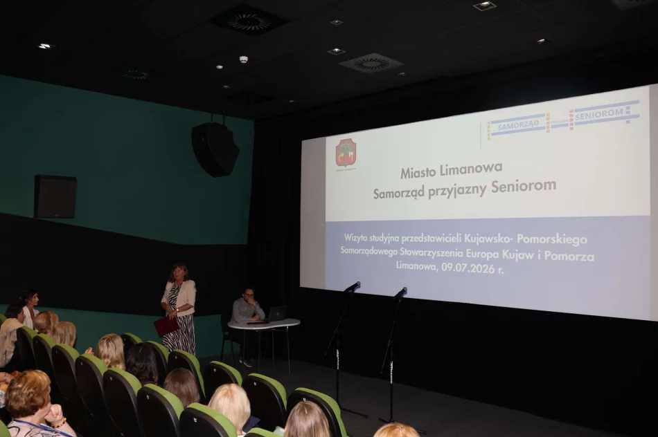  Wizyta studyjna przedstawicieli Regionalnego Ośrodka Polityki Społecznej w Toruniu w Limanowej - zdjęcie 3