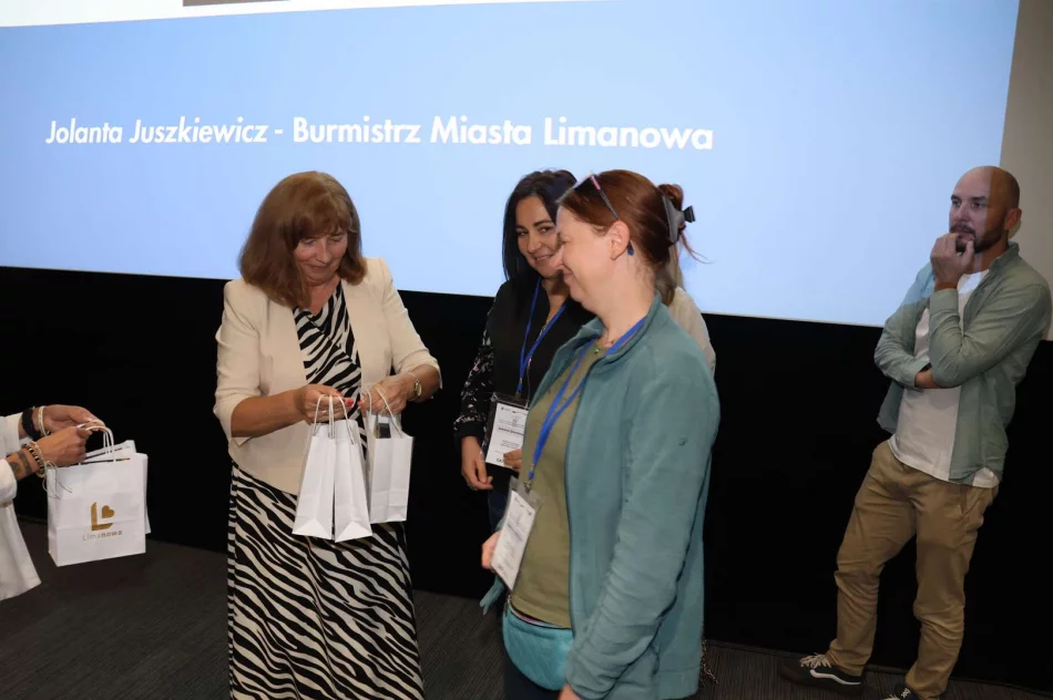  Wizyta studyjna przedstawicieli Regionalnego Ośrodka Polityki Społecznej w Toruniu w Limanowej - zdjęcie 13