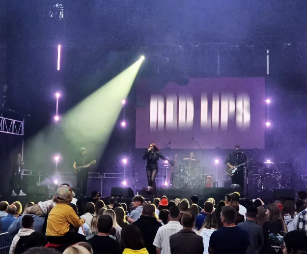 Red Lips gwiazdą wieczoru - rockowe brzmienia na Dniach Limanowej - zdjęcie główne