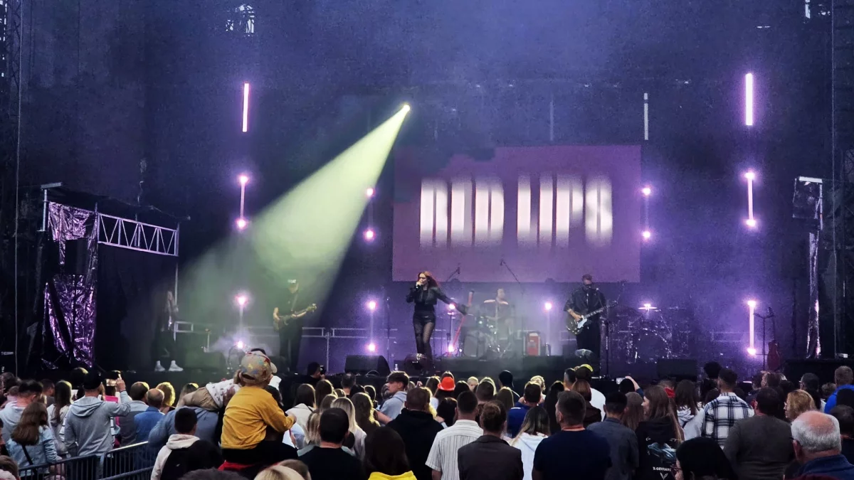 Red Lips gwiazdą wieczoru - rockowe brzmienia na Dniach Limanowej