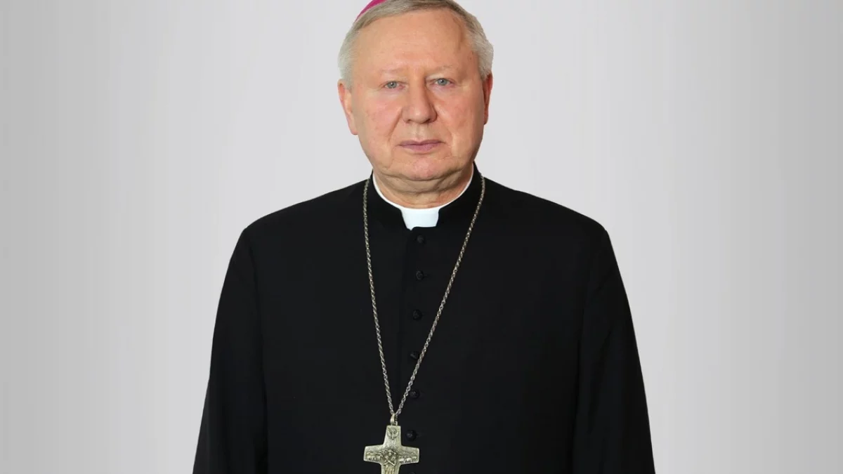 Bp Szlachetka na pielgrzymce Radia Maryja: nie ma potrzeby uciekania się do in vitro, są „okna życia”