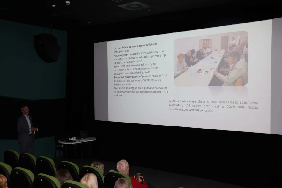 Wizyta studyjna z Torunia. Sprawdzali, jak Limanowa dba o seniorów - zdjęcie 6