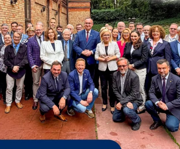Powstała nowa partia - Unia Centrum - zdjęcie główne