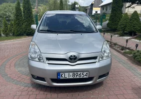 Toyota Corolla Verso - Zdjęcie główne
