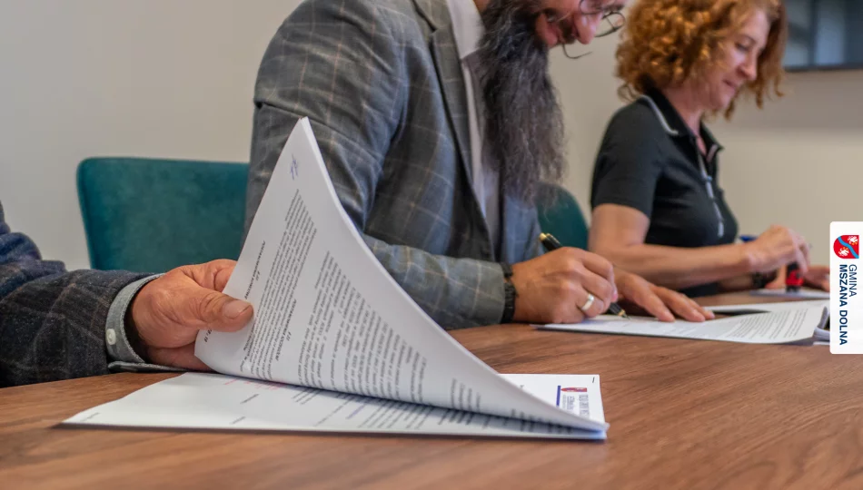 Modernizacja drogi na osiedlu Krzystki w Łętowem - zdjęcie 1