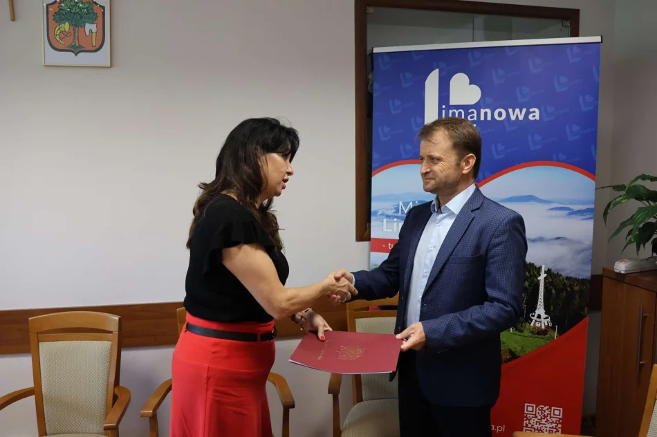 Podpisano umowę na budowę parku kieszonkowego nr 4 – Park leśny - zdjęcie 3