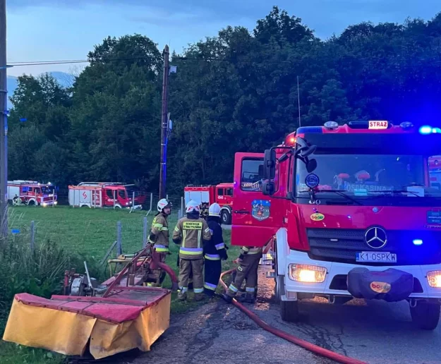 Dom był o krok od tragedii, w akcji blisko 60 strażaków - zdjęcie główne