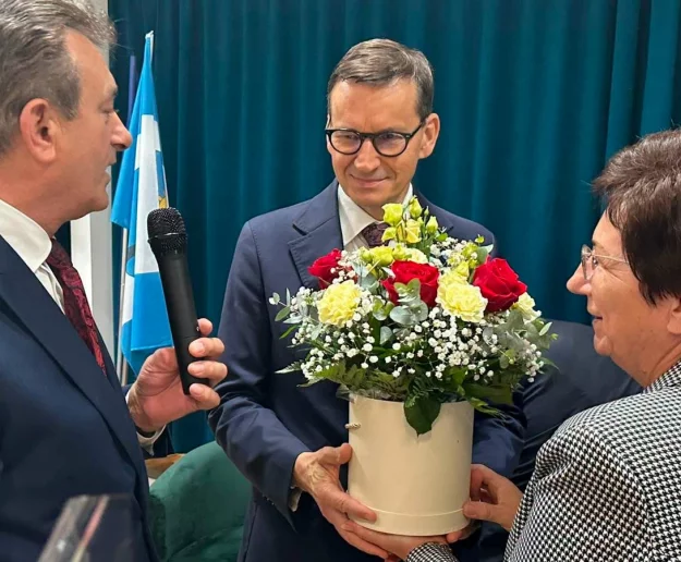 Morawiecki na Limanowszczyźnie. Samorządowcy dziękowali, posłowie obiecali powrót - zdjęcie główne