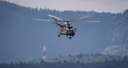 Śmigłowiec Mi-8 nad Beskidem Wyspowym (ZDJĘCIA) - zdjęcie 4