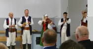 Koncert ,,Kijom worci" - Święto folkloru w Bibliotece w Pisarzowej - zdjęcie 3