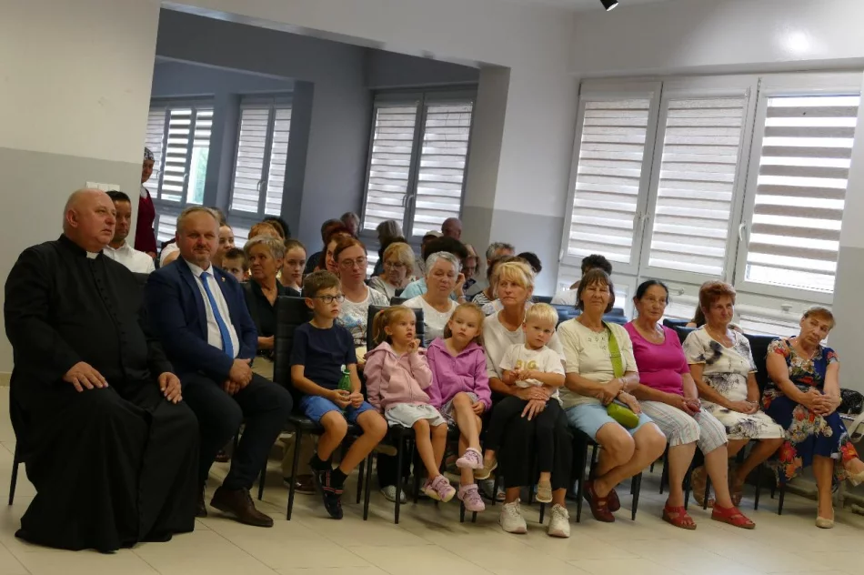 Koncert ,,Kijom worci" - Święto folkloru w Bibliotece w Pisarzowej - zdjęcie 14